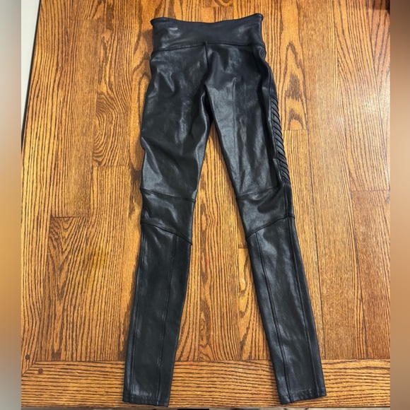 Spanx Black Faux Leather Leggings - Picture 4 of 13